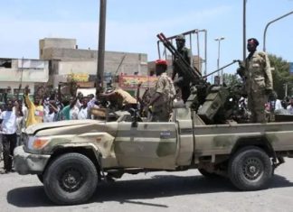 القوات المسلحة تتقدم نحو أراضي الجموعية بعد تأمين الصالحة القوات المسلحة تتقدم نحو أراضي الجموعية بعد تأمين الصالحة