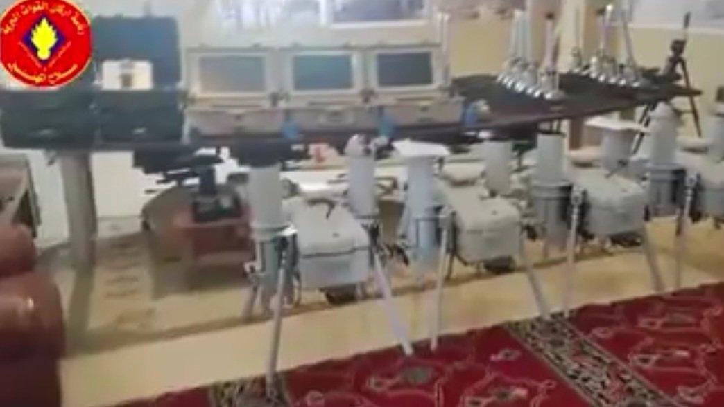 الجيش السوداني يستولي على منظومة مسيرات دعم سريع الجيش السوداني يستولي على منظومة مسيرات دعم سريع