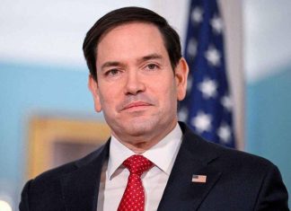 وزير الخارجية الأمريكي يواجه أسئلة صعبة عن أزمة السودان وزير الخارجية الأمريكي يواجه أسئلة صعبة عن أزمة السودان