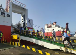 قوافل حجاج السودان تشق طريقها إلى مكة رغم الحرب قوافل حجاج السودان تشق طريقها إلى مكة رغم الحرب