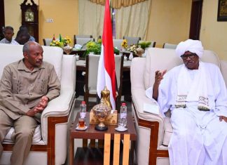 والى القضارف يلتقي مدير المشروعات بمنظمة الإيثار والى القضارف يلتقي مدير المشروعات بمنظمة الإيثار