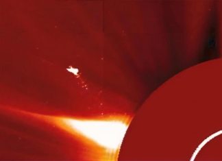 ما سر “الجسم المجنح” الذي ظهر أعلى الشمس في صور ناسا؟ ما سر "الجسم المجنح" الذي ظهر أعلى الشمس في صور ناسا؟