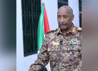 البرهان يرد على اتهامات أمريكية باستخدام أسلحة كيميائية البرهان يرد على اتهامات أمريكية باستخدام أسلحة كيميائية