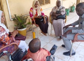 اجتماع مدير وزارة الإنتاج بفريق مناصرة ذوي الإعاقة اجتماع مدير وزارة الإنتاج بفريق مناصرة ذوي الإعاقة