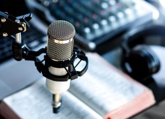 نشاط مفاجئ لإذاعة “يوم القيامة” الروسية.. ما القصة؟ نشاط مفاجئ لإذاعة "يوم القيامة" الروسية.. ما القصة؟