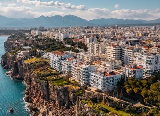 تركيا.. نظام يعتمد الذكاء الاصطناعي لضبط سوق العقارات تركيا.. نظام يعتمد الذكاء الاصطناعي لضبط سوق العقارات