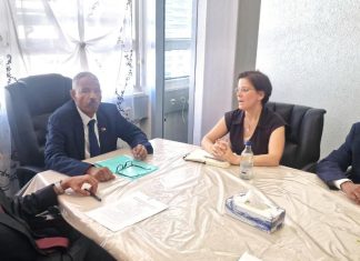 النائب العام يلتقي بجنيف مع المقرر الخاص لحقوق النساء النائب العام يلتقي بجنيف مع المقرر الخاص لحقوق النساء