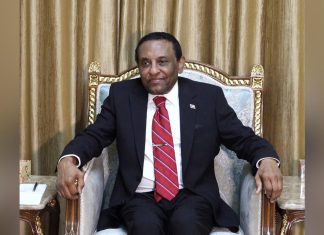 رئيس الوزراء يؤكد دعم السودان لقطر واستقرارها رئيس الوزراء يؤكد دعم السودان لقطر واستقرارها