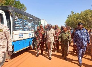 والي الخرطوم يستقبل الدفعة الأخيرة من دعم المالية والي الخرطوم يستقبل الدفعة الأخيرة من دعم المالية