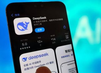 تطبيق “ديب سيك” يواجه الحظر من متاجر “آبل” و”غوغل” تطبيق "ديب سيك" يواجه الحظر من متاجر "آبل" و"غوغل"