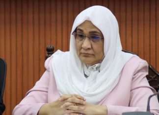 “العدل” تشهر سلاح “الحذف” أمام الشركات “العدل” تشهر سلاح “الحذف” أمام الشركات