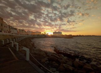 الطاقة المجانية تحت قدميك.. تونس تكتشف حلا ذكيا للتدفئة الطاقة المجانية تحت قدميك.. تونس تكتشف حلا ذكيا للتدفئة