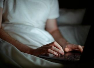 كيف تحمي حاسوبك من حرارة الصيف؟ كيف تحمي حاسوبك من حرارة الصيف؟