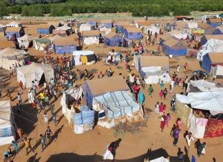 “نزوح 700 أسرة سودانية بسبب معارك شمال كردفان” "نزوح 700 أسرة سودانية بسبب معارك شمال كردفان"