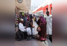 تفويج آلاف السودانيين من القاهرة إلى أسوان بالقطار تفويج آلاف السودانيين من القاهرة إلى أسوان بالقطار