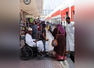 تفويج آلاف السودانيين من القاهرة إلى أسوان بالقطار تفويج آلاف السودانيين من القاهرة إلى أسوان بالقطار