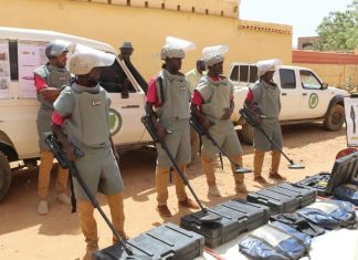 السلطات السودانية تُدمّر آلاف الذخائر غير المتفجرة السلطات السودانية تُدمّر آلاف الذخائر غير المتفجرة