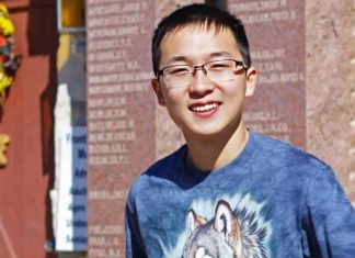 زوكربيرغ يجذب كبير علماء “شات جي بي تي” لميتا زوكربيرغ يجذب كبير علماء "شات جي بي تي" لميتا