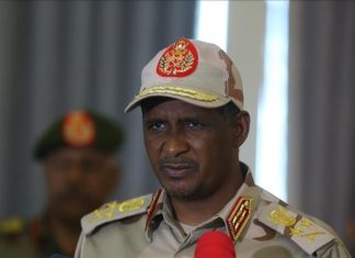 حميدتي يعلن تشكيل حكومة موازية بالسودان حميدتي يعلن تشكيل حكومة موازية بالسودان