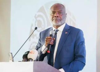 كشف عن خطط جديدة.. هل يملك جبريل عصا موسى لإنقاذ الاقتصاد السوداني؟ كشف عن خطط جديدة.. هل يملك جبريل عصا موسى لإنقاذ الاقتصاد السوداني؟