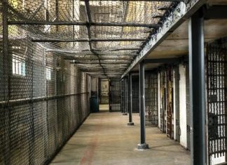 اختراق أمني خطير في الفاشر.. و”المشتركة” تفتح تحقيقا عاجلا اختراق أمني خطير في الفاشر.. و”المشتركة” تفتح تحقيقا عاجلا