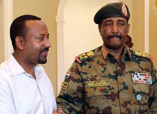 آبي أحمد يطلب والبرهان يجيب بطريقة صادمة آبي أحمد يطلب والبرهان يجيب بطريقة صادمة