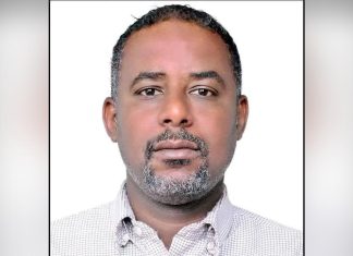 التيار الوطني: فرص نجاح حكومة كامل إدريس محدودة التيار الوطني: فرص نجاح حكومة كامل إدريس محدودة