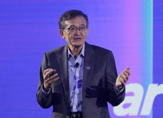 ترامب يطالب باستقالة رئيس إنتل بسبب الصين ترامب يطالب باستقالة رئيس إنتل بسبب الصين