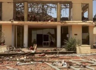 طيران الجيش السوداني يستهدف مبنى حكوميا في الضعين طيران الجيش السوداني يستهدف مبنى حكوميا في الضعين