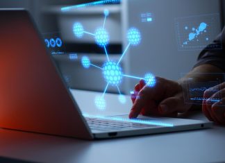 10 خرافات تكنولوجية لا تزال شائعة حتى اليوم 10 خرافات تكنولوجية لا تزال شائعة حتى اليوم