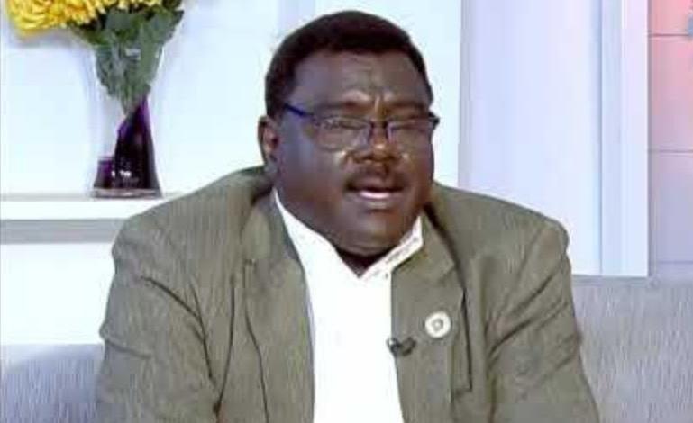 الموت يغيّب الناقد والمثقف أبو القاسم قور الموت يغيّب الناقد والمثقف أبو القاسم قور