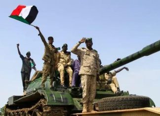 الفاشر: مدفعية الفرقة السادسة تحسم المعركة الفاشر: مدفعية الفرقة السادسة تحسم المعركة