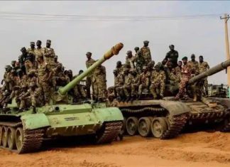 الجيش السوداني يصد هجومًا عنيفًا على الفاشر الجيش السوداني يصد هجومًا عنيفًا على الفاشر