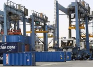 مجلس الوزراء يصدر مرسومًا لكبح فوضى الاستيراد بالسودان مجلس الوزراء يصدر مرسومًا لكبح فوضى الاستيراد بالسودان