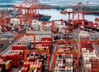 الإمارات تسحب قرارها بشأن ميناء بورتسودان بعد يومين الإمارات تسحب قرارها بشأن ميناء بورتسودان بعد يومين