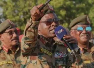 كباشي يصدر قرارًا مفاجئًا بشأن التشكيلات العسكرية بالأبيض كباشي يصدر قرارًا مفاجئًا بشأن التشكيلات العسكرية بالأبيض