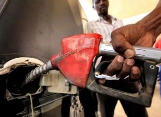 قرارات بشأن تزويد الدراجات النارية بالوقود في الخرطوم قرارات بشأن تزويد الدراجات النارية بالوقود في الخرطوم