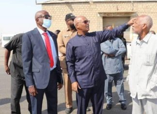 نتائج مفاجئة في زيارة وزير البنى التحتية لبورتسودان نتائج مفاجئة في زيارة وزير البنى التحتية لبورتسودان