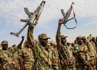 الجيش السوداني يصد هجومًا عنيفًا قرب الأبيض الجيش السوداني يصد هجومًا عنيفًا قرب الأبيض