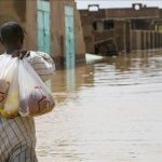 نزوح 4 آلاف شخص وانهيار منازل جراء السيول بالسودان نزوح 4 آلاف شخص وانهيار منازل جراء السيول بالسودان