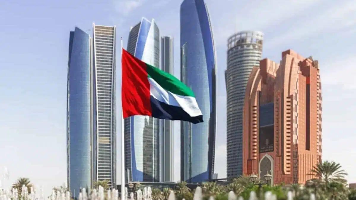 صحيفة بريطانية تفضح دور الإمارات في حرب السودان صحيفة بريطانية تفضح دور الإمارات في حرب السودان