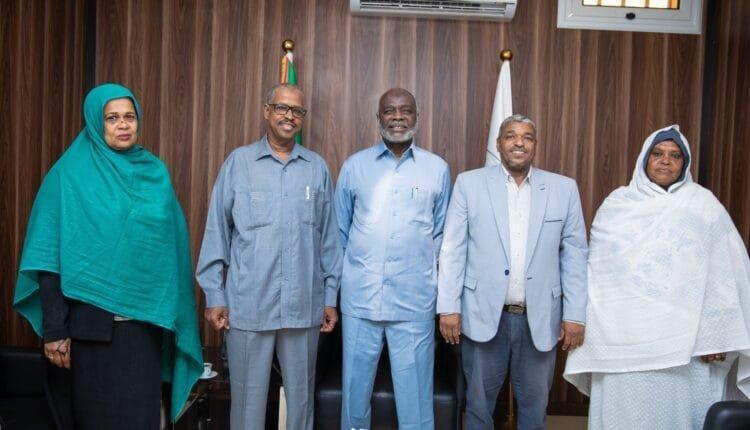 السودان يسدد رواتب العاملين ويطلق مشاريع جديدة السودان يسدد رواتب العاملين ويطلق مشاريع جديدة