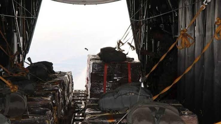 الجيش السوداني ينفذ عملية إسقاط جوي ناجحة الجيش السوداني ينفذ عملية إسقاط جوي ناجحة