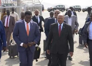 وزير خارجية جنوب السودان يصل بورتسودان وزير خارجية جنوب السودان يصل بورتسودان