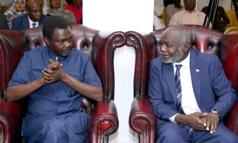 حوار سوداني مرتقب والكتلة الديمقراطية تتشاور