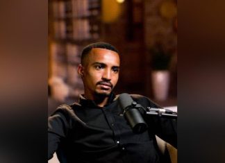 المظفر الدقيل: “صمود” أقحمت الخارج وتسعى لتفكيك الجيش المظفر الدقيل: "صمود" أقحمت الخارج وتسعى لتفكيك الجيش