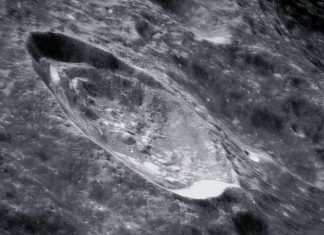 الصين تكشف اختلافات كبيرة في جانبي القمر الصين تكشف اختلافات كبيرة في جانبي القمر