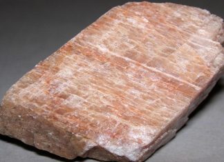 “الفلسبار المصري” يعزز قوة الخرسانة ويعد بمستقبل أخضر "الفلسبار المصري" يعزز قوة الخرسانة ويعد بمستقبل أخضر