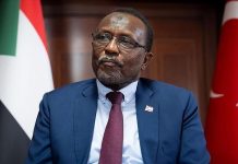 مسؤولان سودانيان يشيدان بدعم تركيا لبلادهما مسؤولان سودانيان يشيدان بدعم تركيا لبلادهما