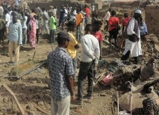 طائرات مسيرة تقصف كادوقلي وتستهدف مواقع مدنية وعسكرية طائرات مسيرة تقصف كادوقلي وتستهدف مواقع مدنية وعسكرية